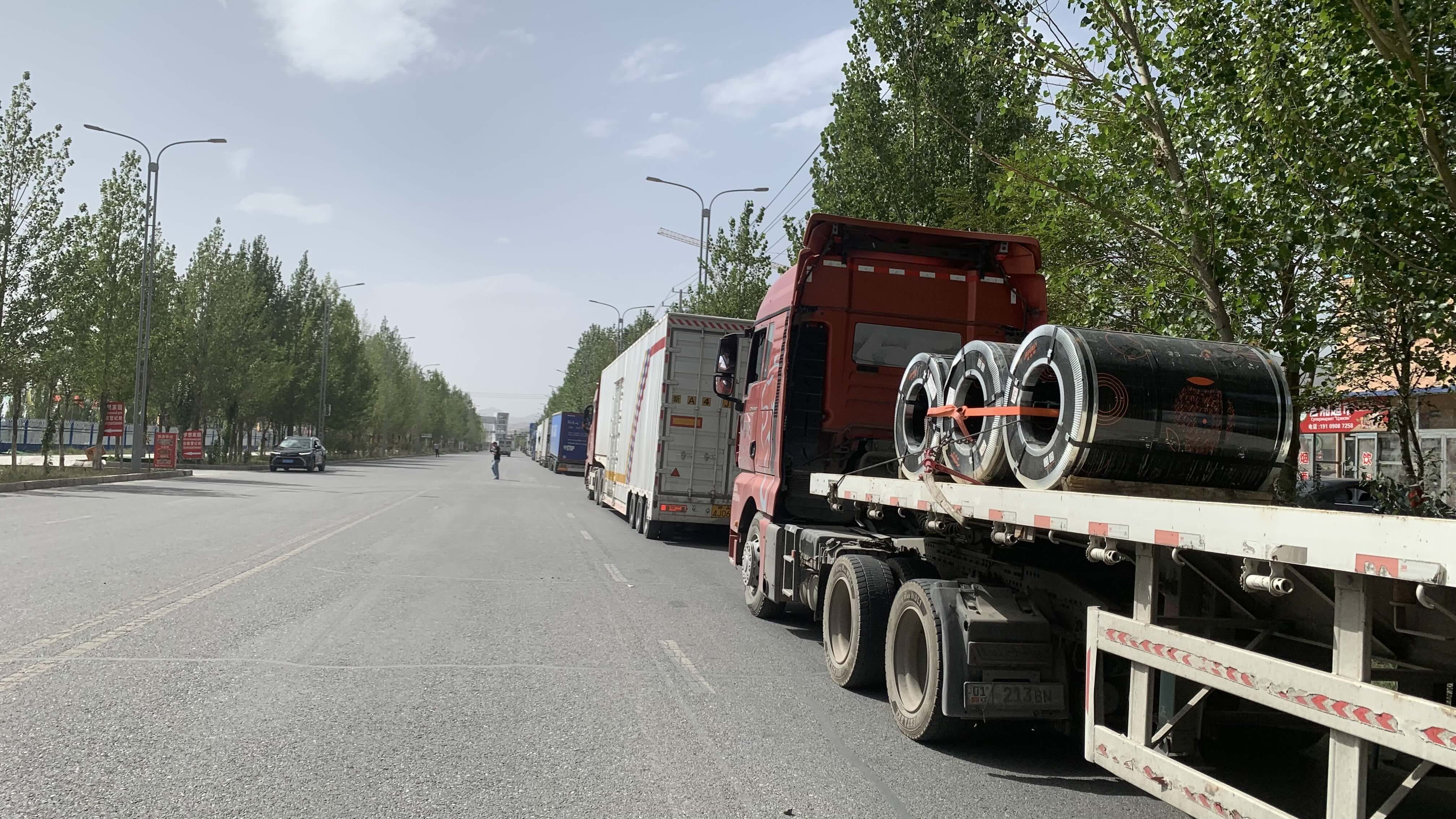 路邊卡車