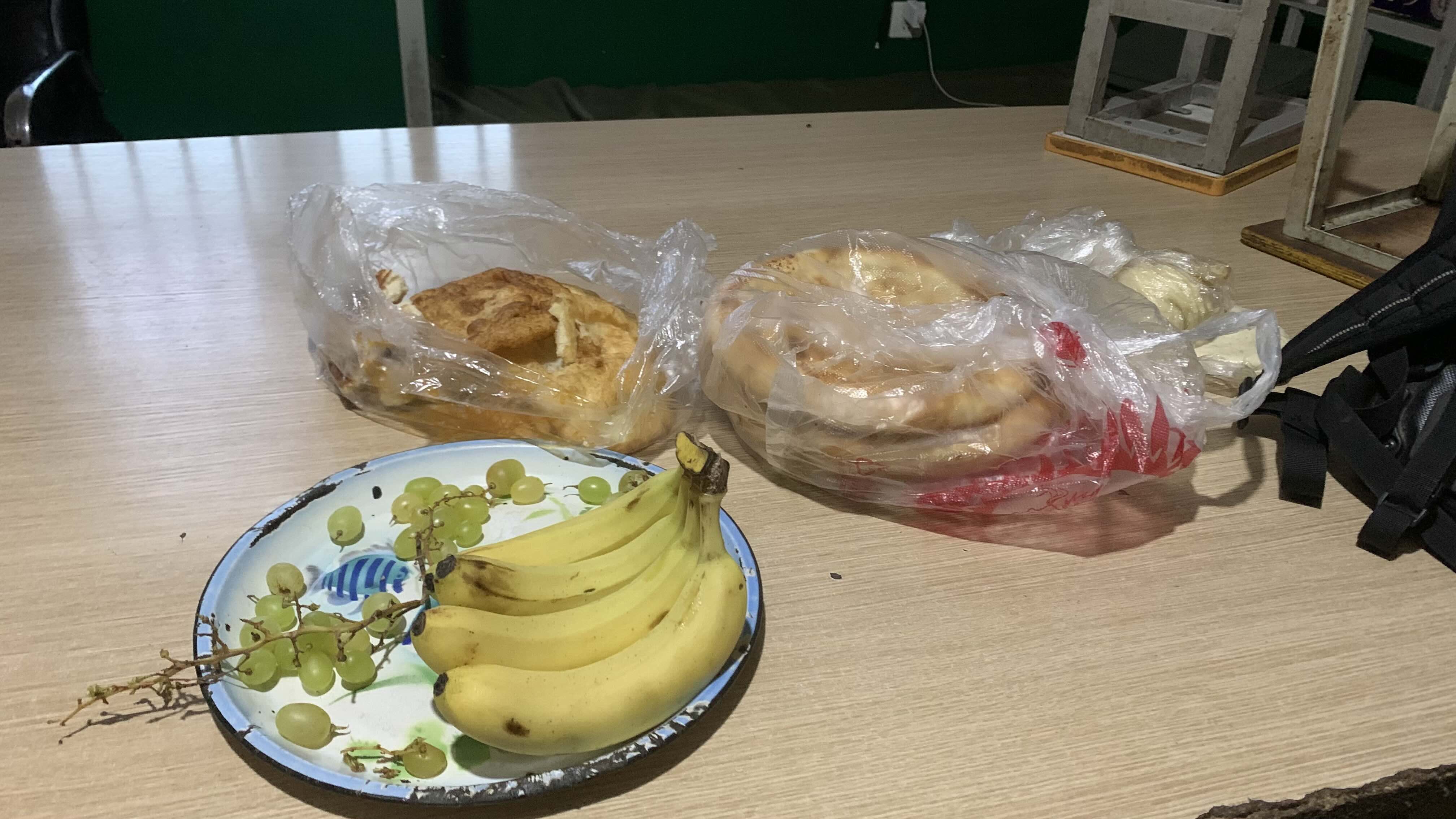 護邊站善心糧食