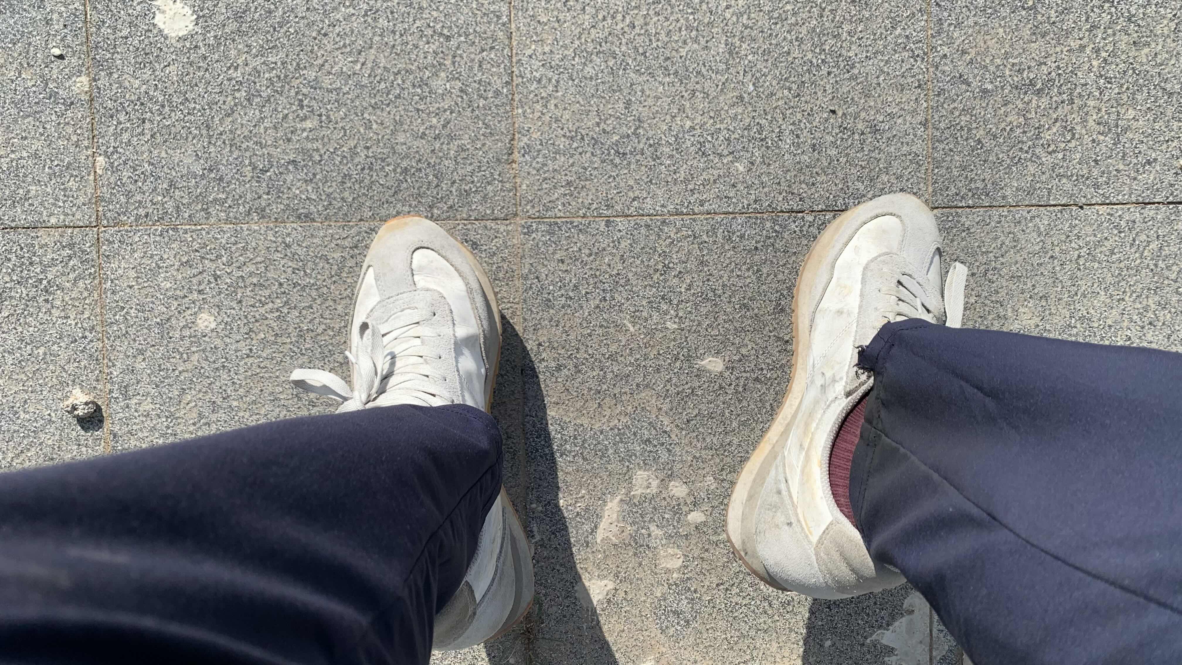 高椅子涼亭