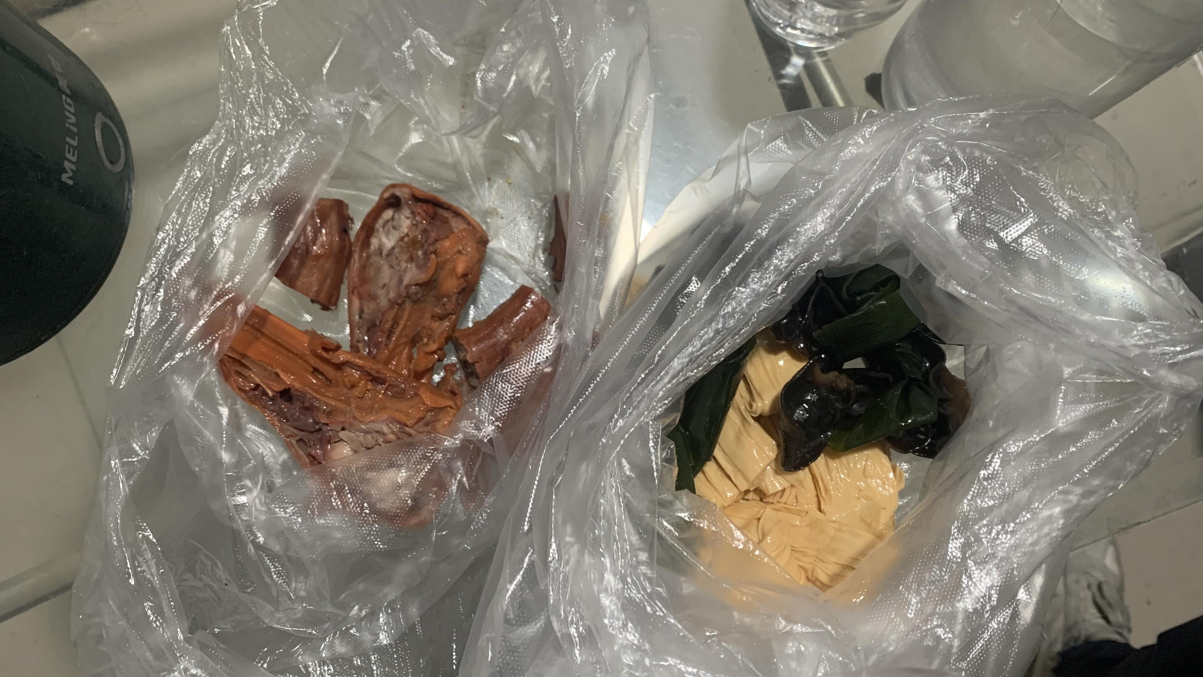 鴨頭